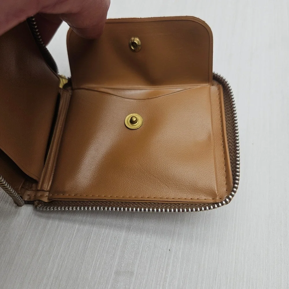 Vintage Hand‎ Tooled Leather Horse Wallet Brown Zip Around Bifold Wallet